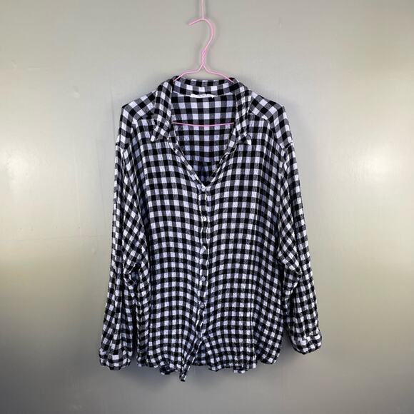 Jane & Delancey gingham crinkle texture blouse - Picture 1 of 7